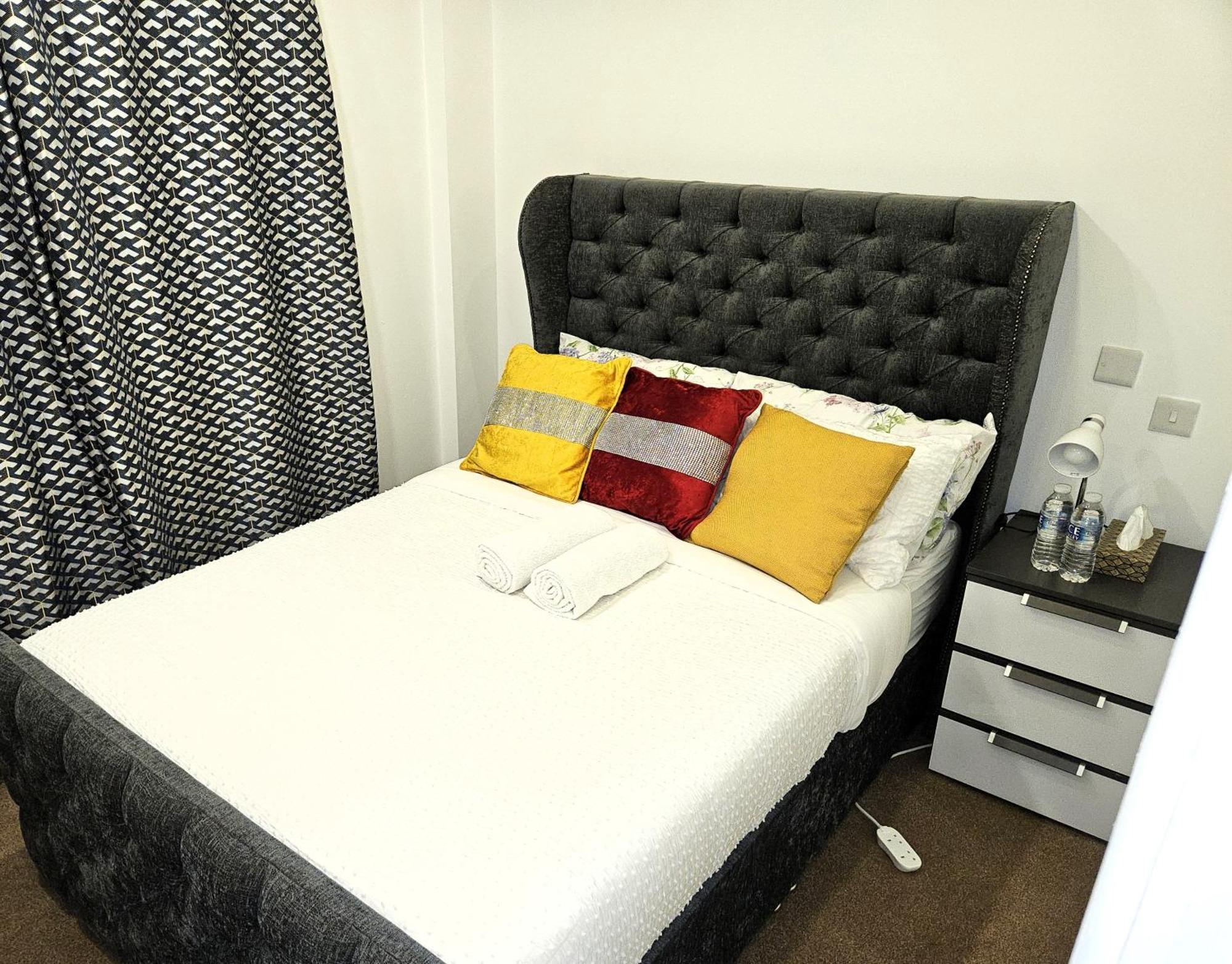 Sleephouse Partying Is Not Allowed Pls Appartement
