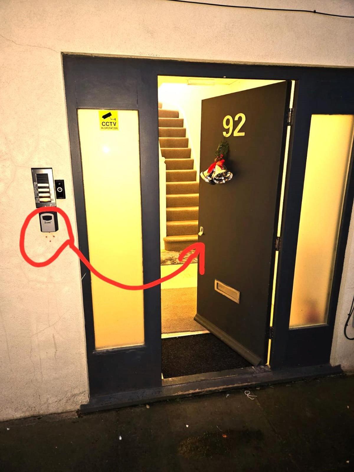 Apartment Sleephouse Partying Is Not Allowed Pls *